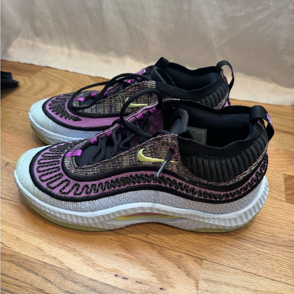 Nike Cosmic Unity 3- size 10 men’s